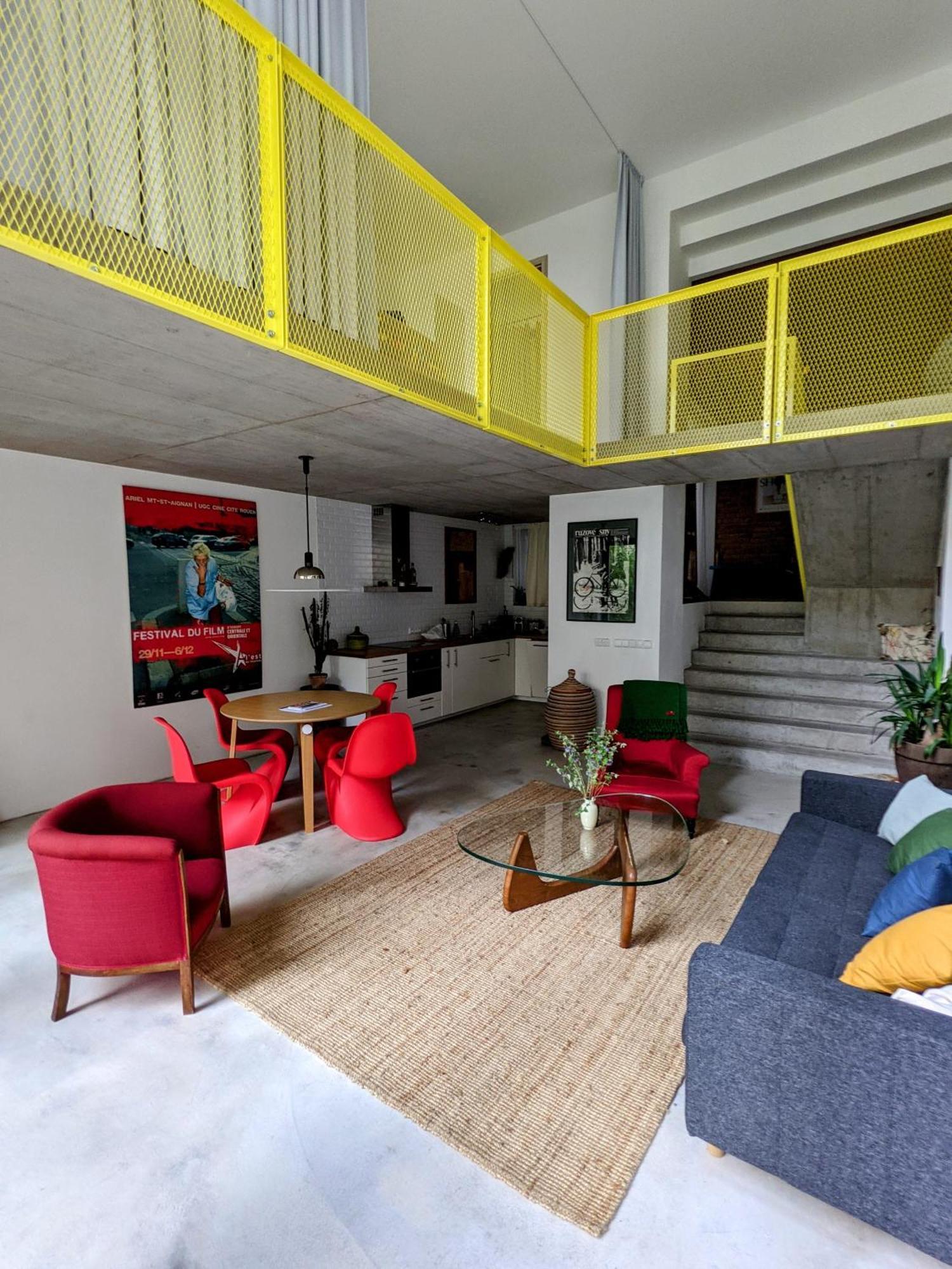 Romantic And Atypical Apartments In Prague'S Montmartre Exteriör bild